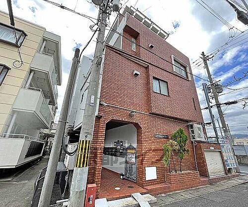 ライブカントリ−エイト