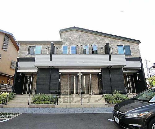 京都府向日市上植野町野上山 2階建 築6年7ヶ月