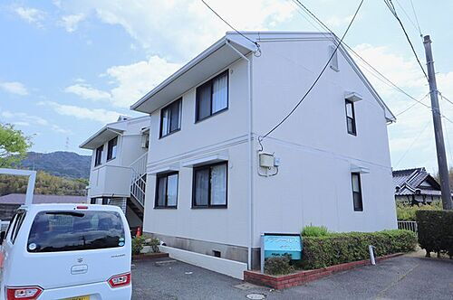 フレールやすなりＡ棟 2階建