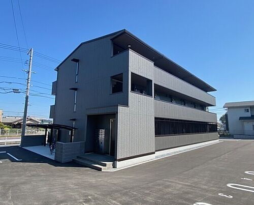 山口県下関市長府松小田中町 賃貸アパート