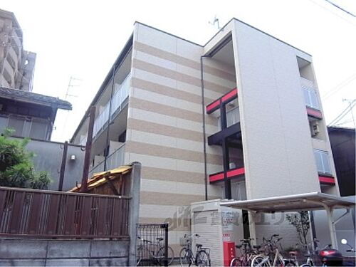 滋賀県大津市松本２丁目 築17年4ヶ月 3階建