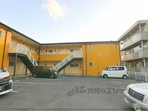 滋賀県大津市大萱５丁目 築32年7ヶ月 2階建