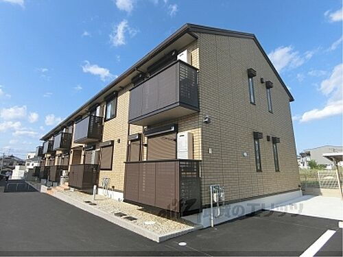 滋賀県大津市一里山５丁目 築4年3ヶ月 2階建