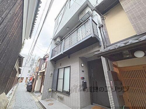 京都府京都市下京区新釜座町 3階建 築34年2ヶ月