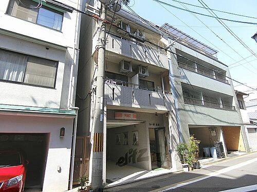 京都府京都市下京区不明門通七条上る粉川町 築39年9ヶ月 5階建