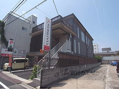 京都府京都市中京区姉大宮町西側 築10年10ヶ月 3階建