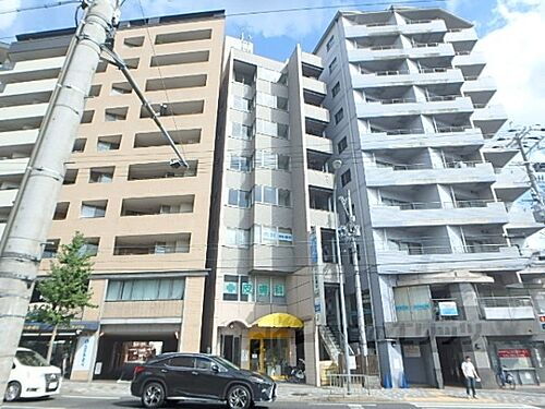京都府京都市山科区椥辻草海道町 8階建 築27年5ヶ月