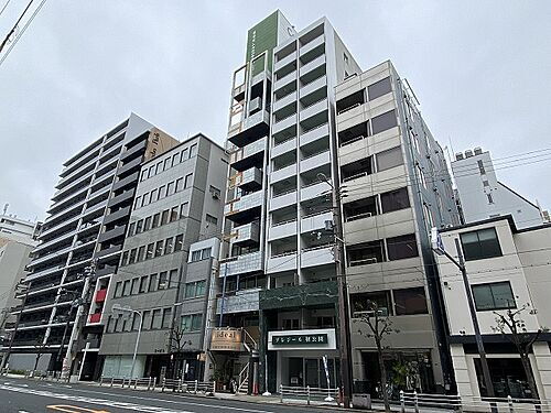 大阪府大阪市西区靱本町２丁目 12階建