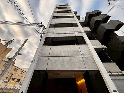 大阪府大阪市北区錦町 賃貸マンション