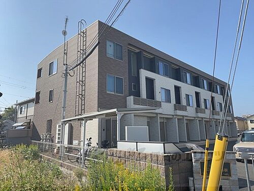 滋賀県彦根市西今町 3階建 築9年4ヶ月