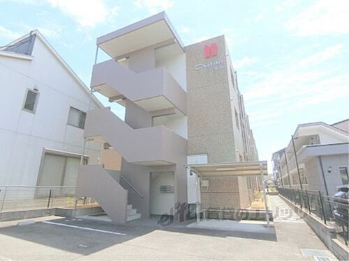 滋賀県近江八幡市堀上町 築17年4ヶ月 3階建