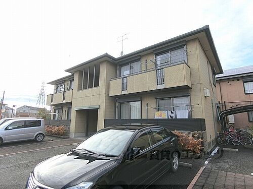 滋賀県野洲市吉地 2階建 築25年10ヶ月