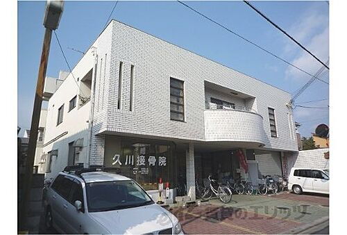 京都府京都市右京区太秦面影町 3階建