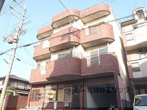 京都府京都市伏見区西尼崎町 築42年10ヶ月 3階建