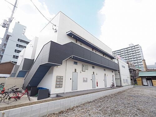 兵庫県尼崎市長洲東通３丁目 賃貸アパート