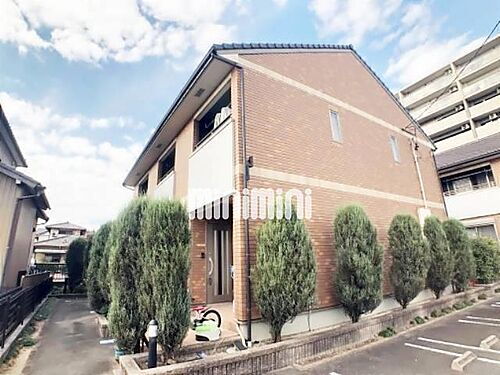 愛知県海部郡蟹江町錦２丁目 テラスハウス