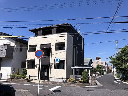 岐阜県岐阜市菊地町２丁目 賃貸アパート