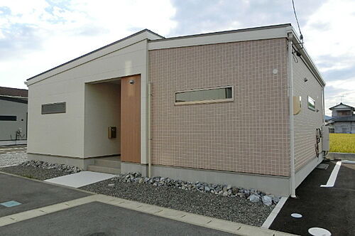 岐阜県大垣市長松町 賃貸一戸建て