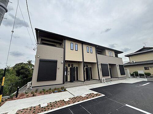 岐阜県各務原市鵜沼三ツ池町２丁目 賃貸アパート