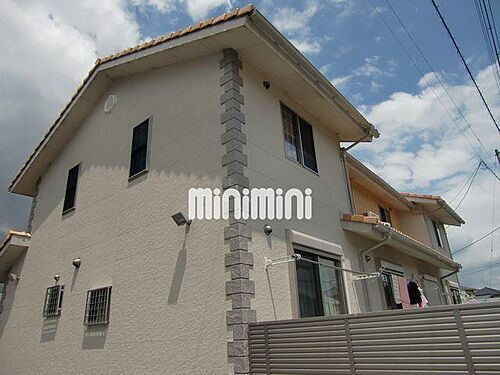 岐阜県各務原市川島緑町５丁目 テラスハウス