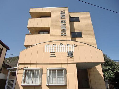 岐阜県各務原市鵜沼宝積寺町２丁目 賃貸マンション