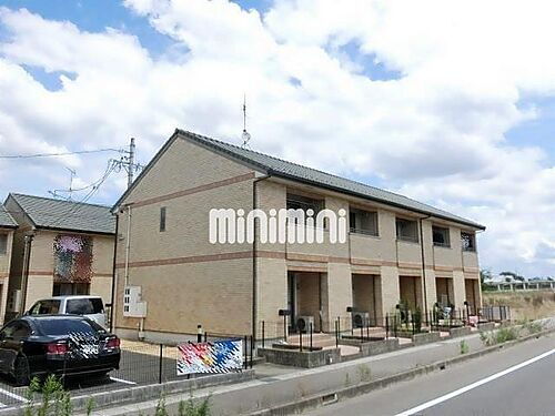 岐阜県加茂郡坂祝町黒岩 テラスハウス