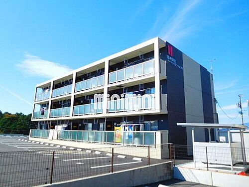 ベーシックマンションＩＩＩ