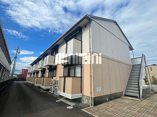 Ｍ’ｓ　ｃｏｕｒｔ