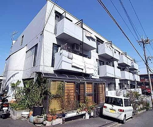 京都ノーザンフラット 4階建