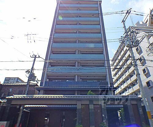 京都府京都市中京区三条通堀川東入橋東詰町 築8年9ヶ月 11階建