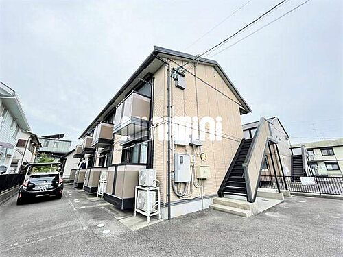 三重県津市高茶屋５丁目 賃貸アパート