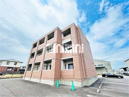 三重県鈴鹿市稲生塩屋２丁目 賃貸マンション