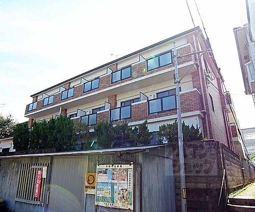 京都府京都市伏見区深草鳥居崎町 3階建 築28年4ヶ月