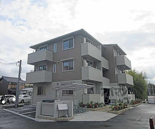 京都府京都市伏見区横大路柿ノ本町 築5年 3階建