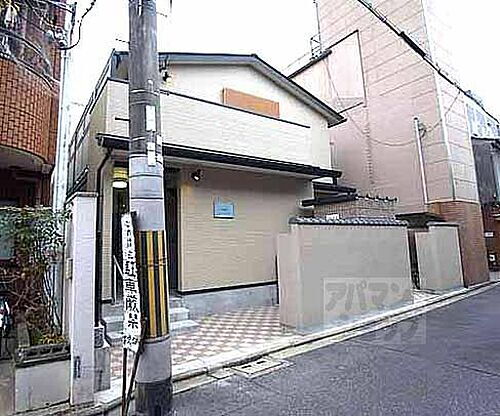 京都府京都市下京区岩上通高辻下る吉文字町 築14年6ヶ月 2階建