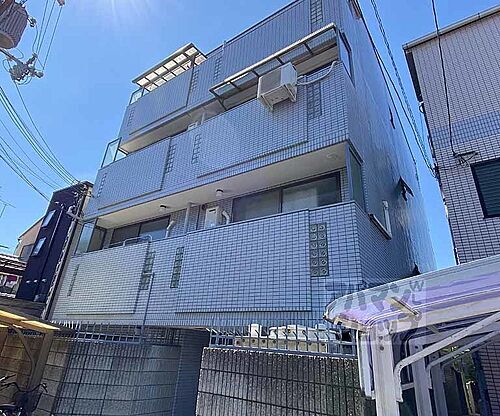 京都府京都市右京区西院西淳和院町 築38年9ヶ月 4階建