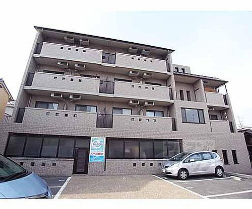 京都府京都市伏見区深草出羽屋敷町 賃貸マンション
