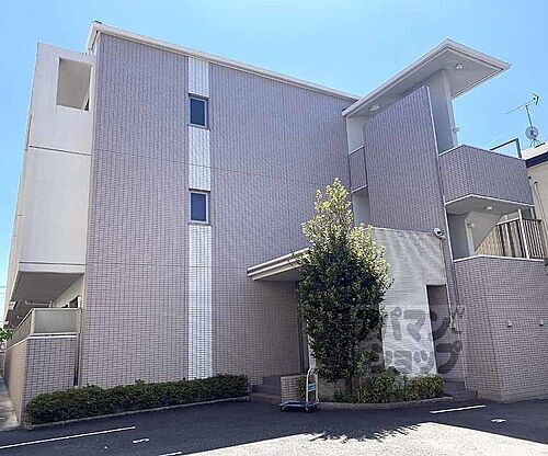 京都府京都市右京区西院西貝川町 築15年9ヶ月 3階建