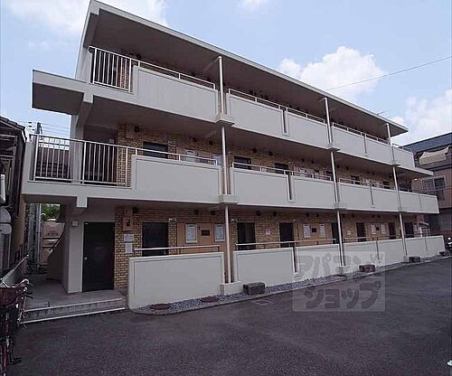 京都府京都市右京区嵯峨釈迦堂門前瀬戸川町 築42年2ヶ月 3階建