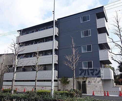 京都府京都市南区東九条河辺町 築7年4ヶ月 5階建