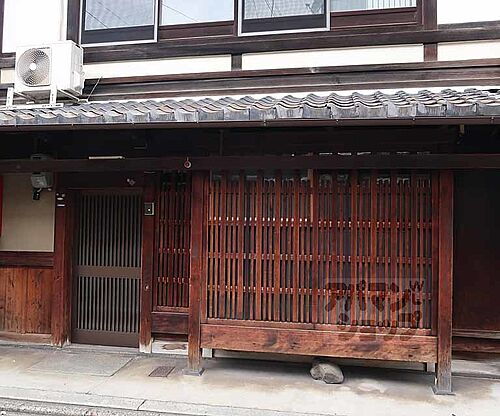 京都府京都市下京区新町通七条上る辰巳町 築60年11ヶ月 2階建