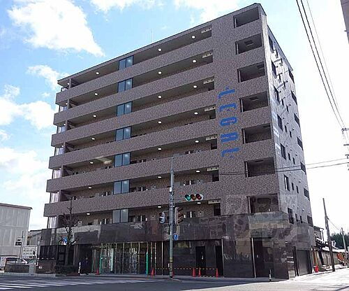 京都府京都市下京区五条通猪熊東入柿本町 築11年 8階建