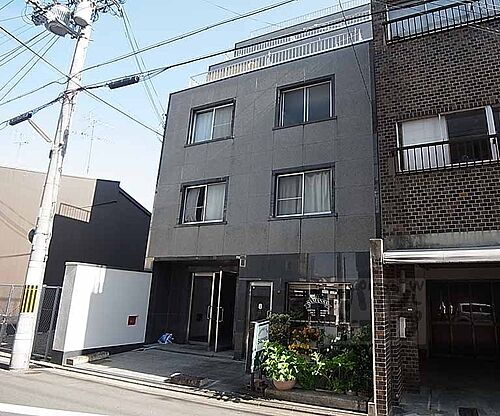 京都府京都市上京区下立売通浄福寺東入下丸屋町 築46年9ヶ月 5階建