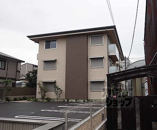 京都府京都市下京区西七条中野町 3階建 築3年4ヶ月