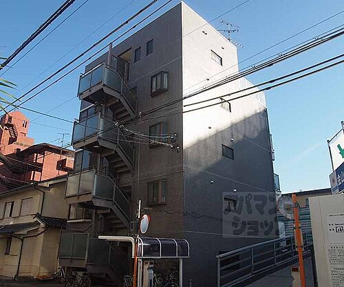 京都府京都市下京区西七条南衣田町 5階建 築31年4ヶ月