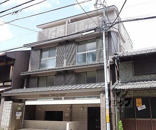 京都府京都市下京区艮町 築17年10ヶ月 4階建