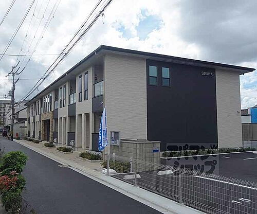 京都府京都市南区唐橋経田町 築6年4ヶ月 2階建