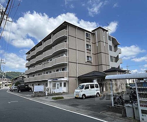 京都府京都市西京区桂上野西町 築30年2ヶ月 5階建