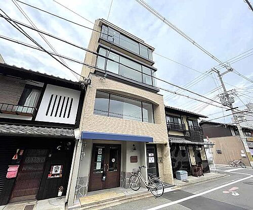 京都府京都市中京区室町通竹屋町下る鏡屋町 5階建 築43年8ヶ月