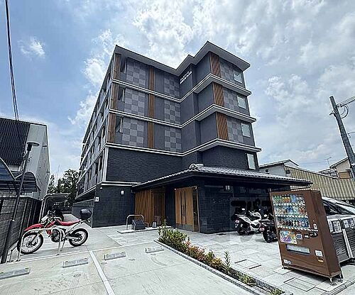 京都府京都市中京区壬生天池町 築1年3ヶ月 5階建